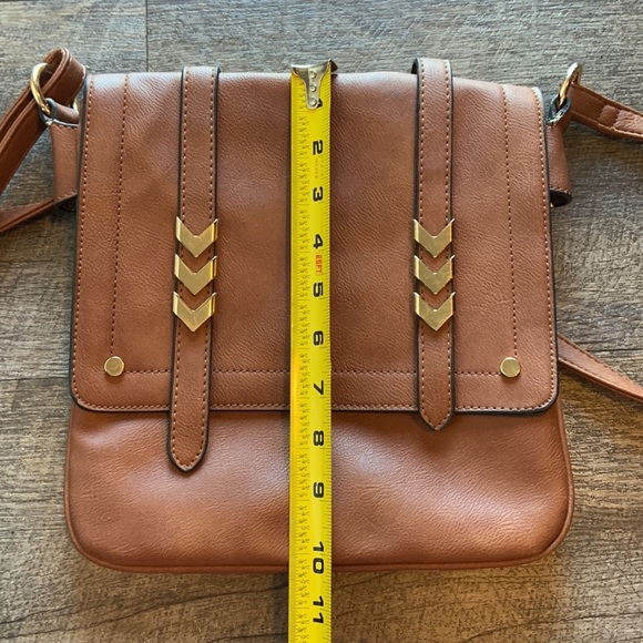 ALYSSA Faux Leather‎ Brown Flap Close Crossbody Bag - Picture 9 of 9
